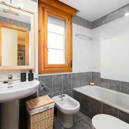 Apartamento Con Piscina Хіхон